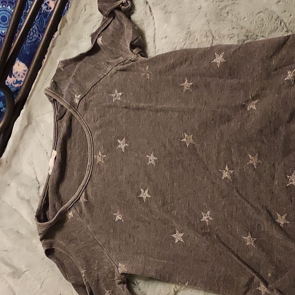 Black star cold shoulder shirt